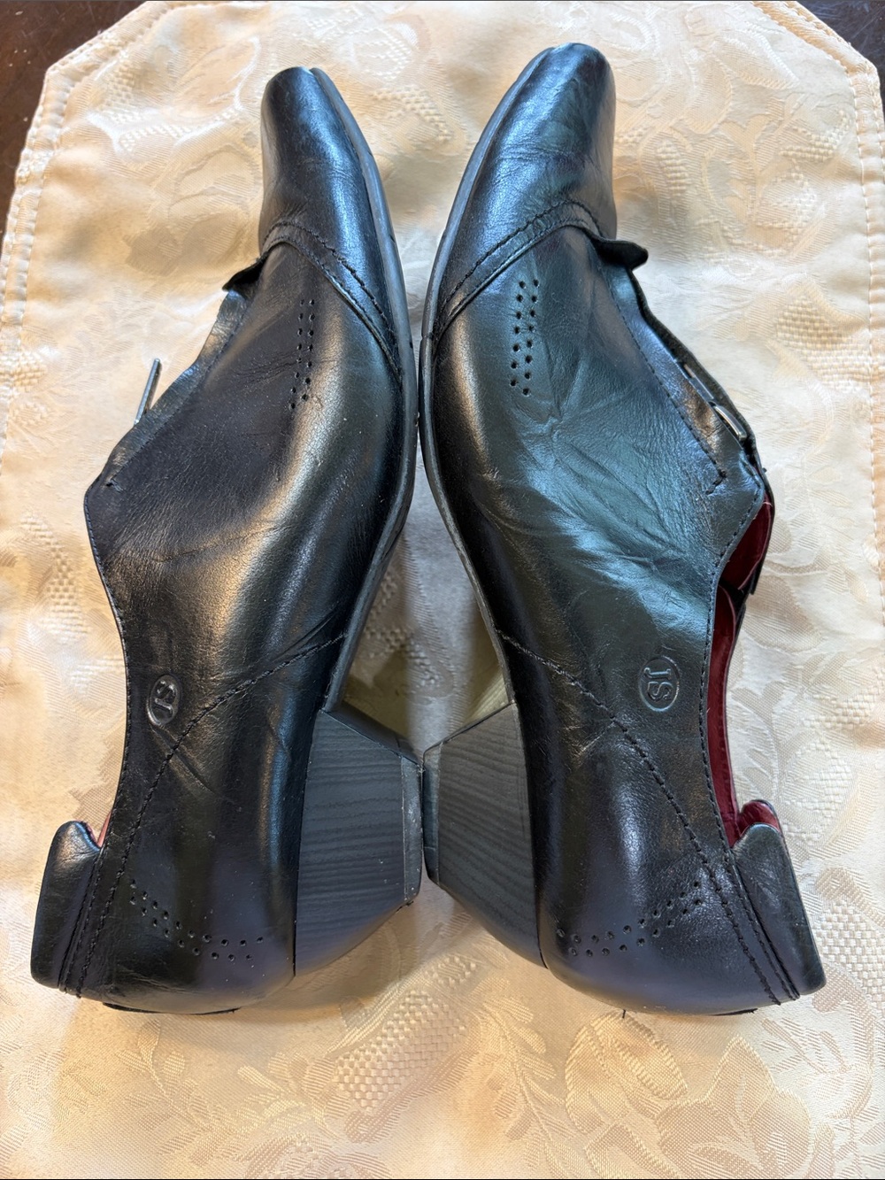 Josef Seibel Black Leather Low Heel Ankle Booties with Red Interior - Picture 5 of 5